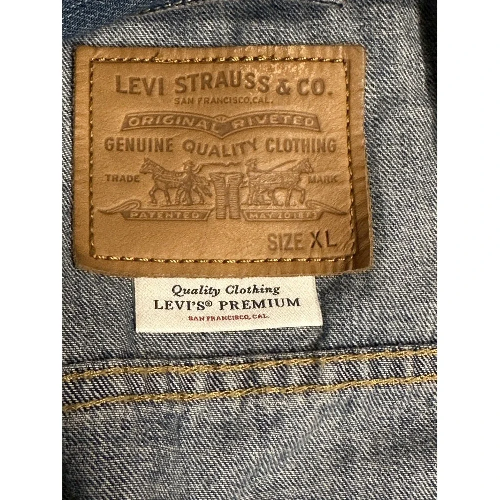 Levi's 72334 Water Less Denim Trucker Jacket Men's XL Blue Button Jean Coat